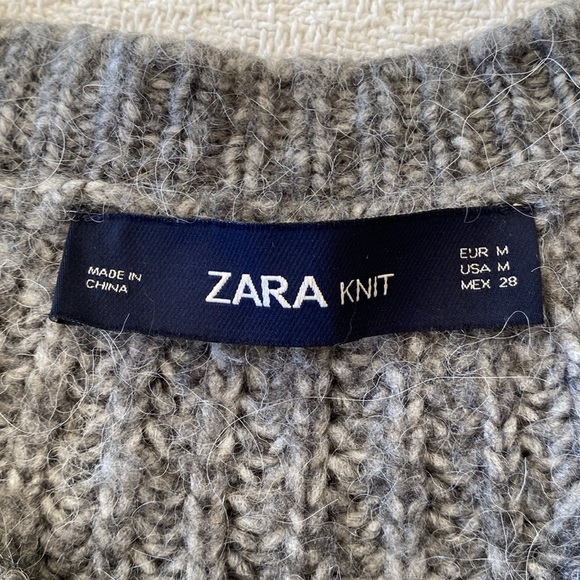 Zara Acrylic Alpaca Blend Gray Sweater Pullover Asymmetrical Oversized Knit Crew - Picture 4 of 11